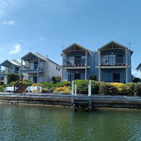 Captains Cove Resort - Waterfront Apartments Paynesville Εξωτερικό φωτογραφία