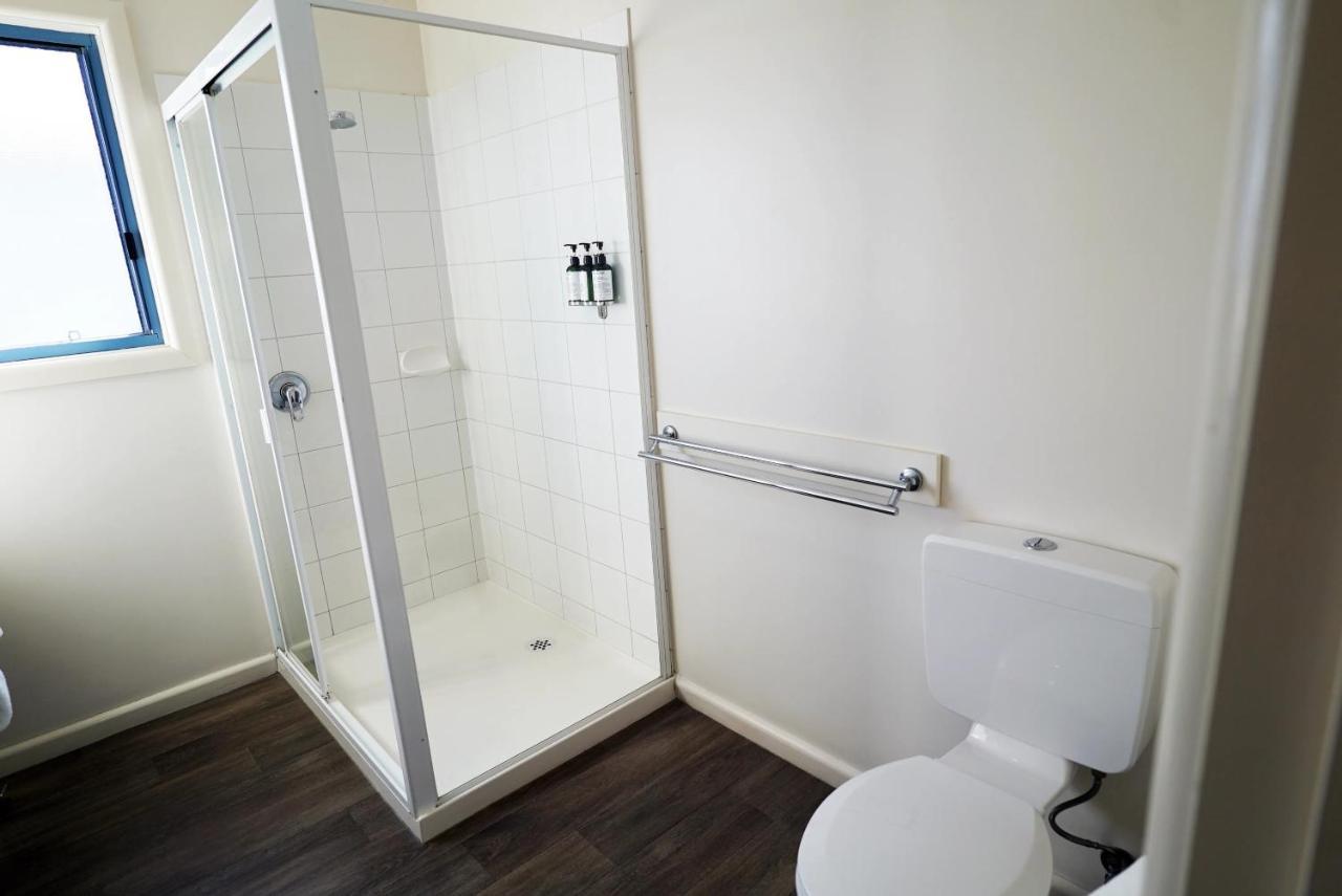Captains Cove Resort - Waterfront Apartments Paynesville Εξωτερικό φωτογραφία